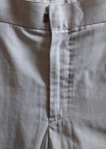 Men's White Trousers | Waist 43 | Good Condition |