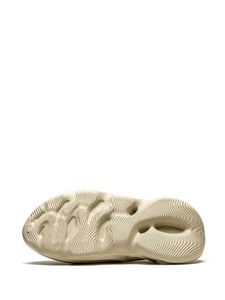 Yezzy Foam Runner