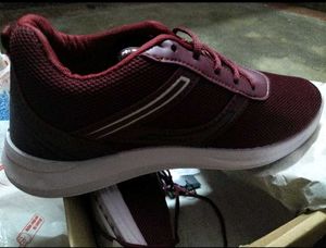 Wrogn Maroon Sports Shoes