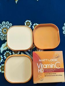 Matt Look Vitamin C HD Radiance Compact