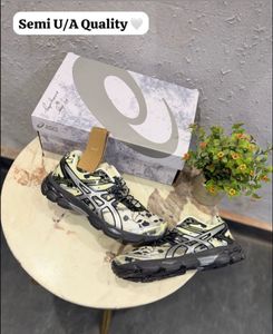 ASICS Sport Shoes