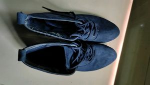 Sale! Velvet Heel Boots