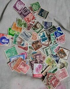 100 MIX FOREIGN Stamps