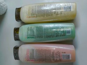 New Naturali anti dandruff Shampoo Set