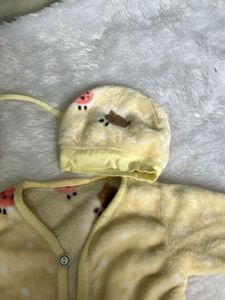 Cute Baby Clothes Set for winters