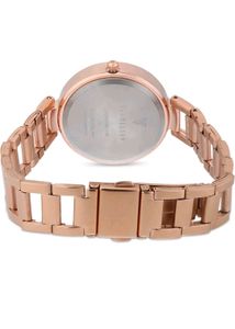 Elegant Gold Watch with Green Dial