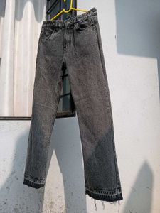 Grey straight fit Denim Jeans