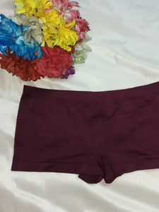 Comfortable Seamless Boy Shorts