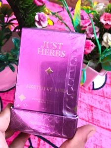 The Just Herbs Amethyst Aura Premium Attar is a lu