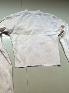 Cream Coloured Crop Top With Full sleeves