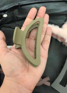 Stylish Matte Claw Clip