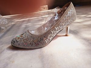 Cinderella Silver Mirrors Bally Style 👠