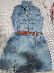 Sleeveless Denim Dress with Belt