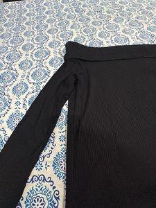 Black Off-Shoulder Ribbed Top