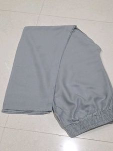 Kurta pant set with Embroidered Neckl