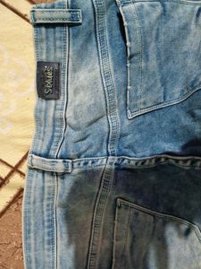 Stylish Ripped Blue Jeans