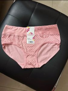 Cute Polka Dot with Flower Detail