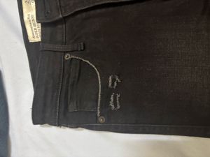 Black Distressed Skinny Jeans