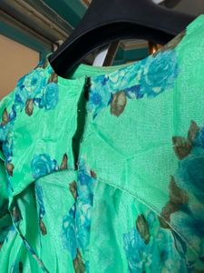 Green Floral Print Blouse with Cutout Back