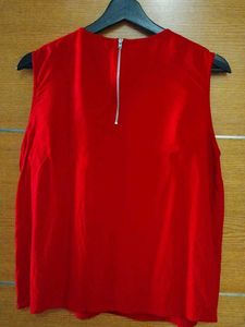 Beautiful Red Sleeveless Top