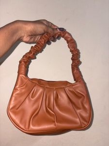 Chic Ruched Shoulder Bag