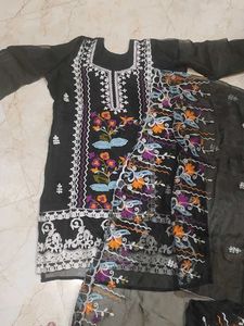Embroidered Black Kurta with Dupatta