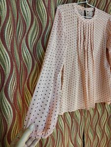 Chic Pink Polka Dot Top