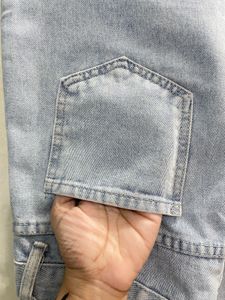 Pearl embellished high waist jeans