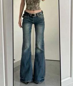 Low Rise Jeans