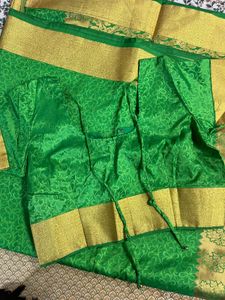 Green &amp; Gold Saree