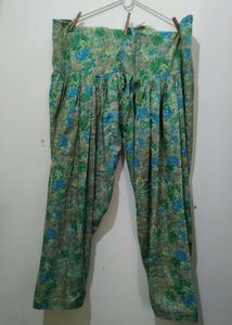 Green Floral print Kurta Pajama Dupatta Set
