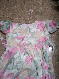 Beautiful Floral Print Maxi Dress
