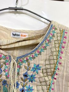 Embroidered piece Kurta Set with Dupatta