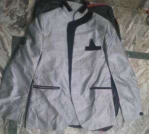 Trending Collar Blazer