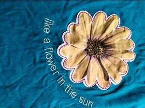 🌻✨graphic tee 🌻✨