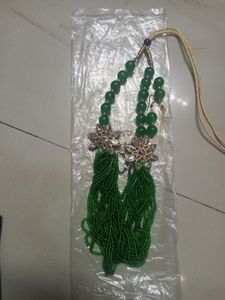 Francy Moti With Kundan Broch Necklace