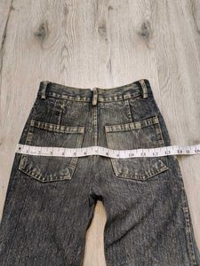 Ma2096 Sabrin bootcut jeans waist 20 inches