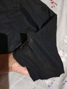 Black basic crop top
