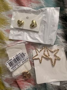 Chic Gold Heart & Star Earrings