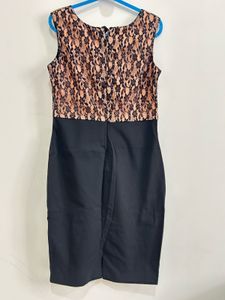 Elegant Black Lace Sheath Dress- Park Avenue