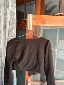 Black Cropped Blazer