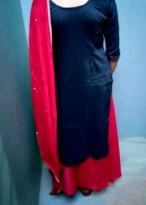 Beautiful Navy Blue Kurta Set with Red Dupatta 💗�