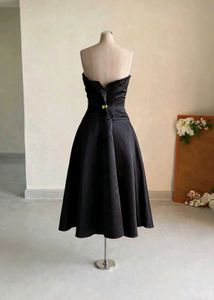 with freebies 🫶 Chic Colorblock Strapless Dress