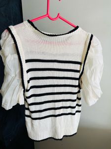 Chic Striped Knit Top with Puff Sleeves