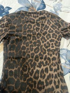 Leopard Print Short Sleeve Top