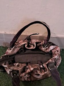 London Print Drawstring Bucket Bag