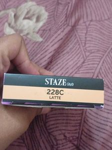 Staze HD Bright Compact Powder