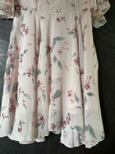 Elegant Floral Midi Dress