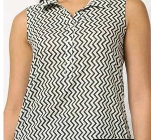 Sleeveless Zigzag Print Kurti