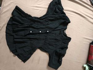 Chic Black Crinkled Button-Up Top